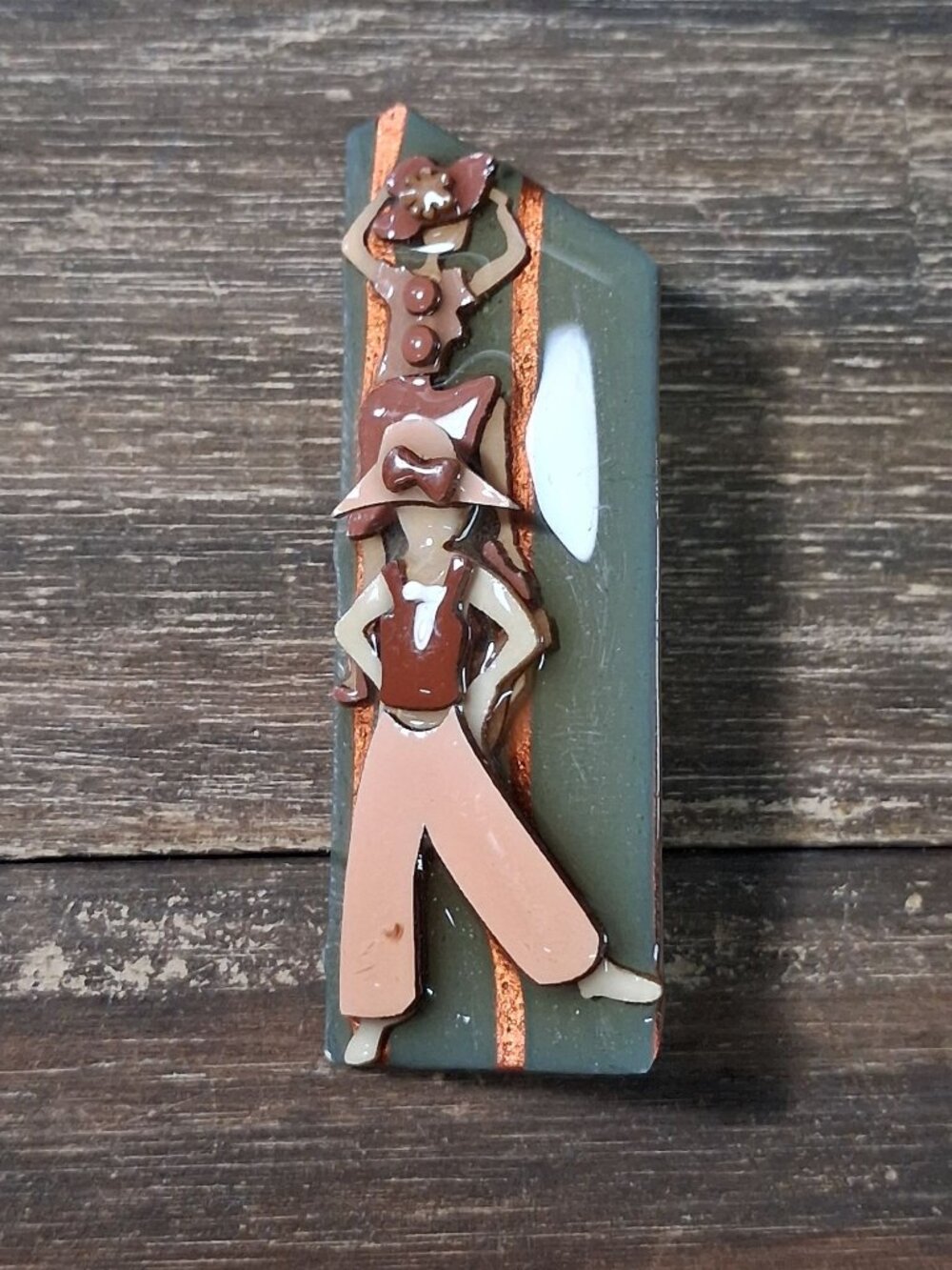 Lucinda Woman Pins Brooch Fashion Ladies Abstract Art Bag Apron Gear